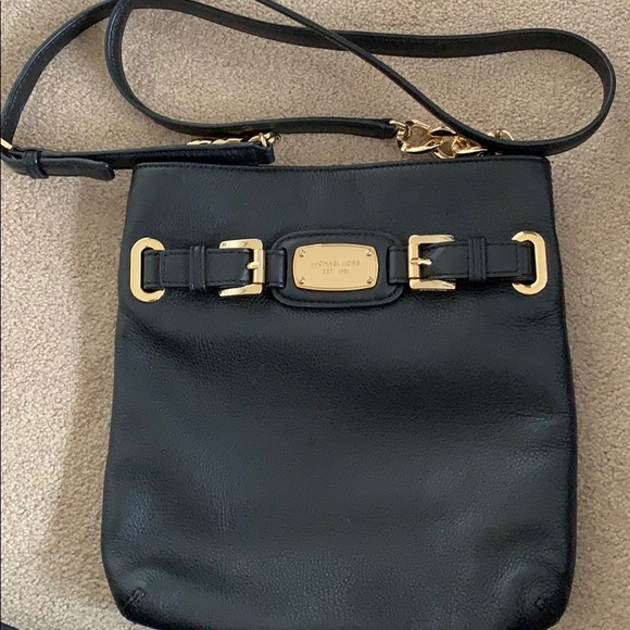 Michael Kors Handbags - Michael KORS black purse